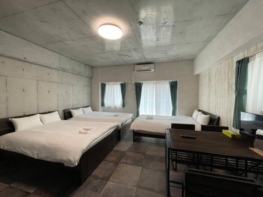 Wolf Pack Apartment 33 Osaka Exterior photo